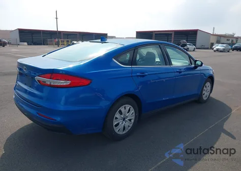 2020 Ford Fusion S из США, поврежденный, VIN 3FA6P0G75LR120735